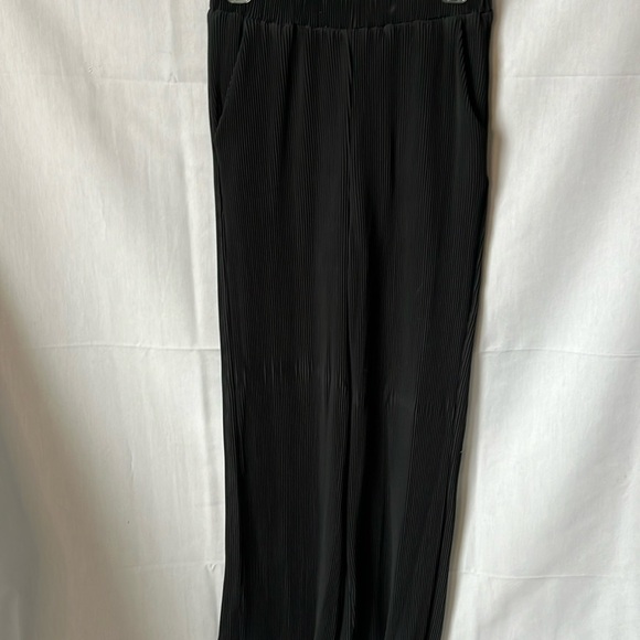 Better Be Pleated Slacks / Dress Pants Wide Legs - Picture 1 of 9